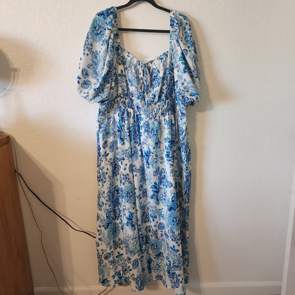 SHEIN Blue and White Floral Maxi Dress